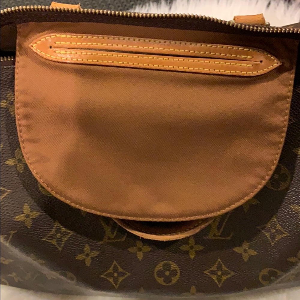 Authentic Louis Vuitton Speedy 35 - Picture 7 of 8